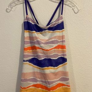 Lululemon top - size 6